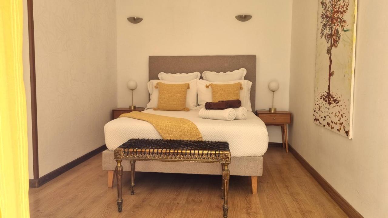 Casa Do Criativo Bed&Breakfast Almada Kültér fotó