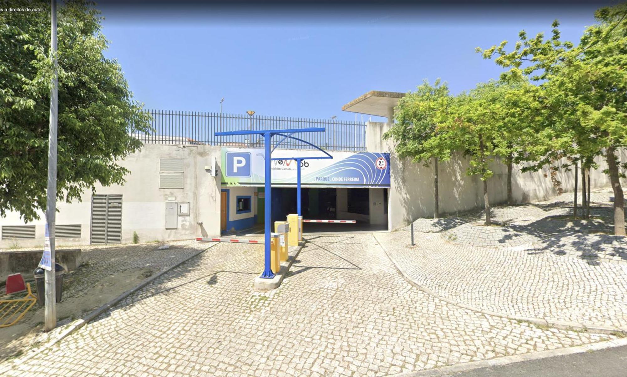 Casa Do Criativo Bed&Breakfast Almada Kültér fotó